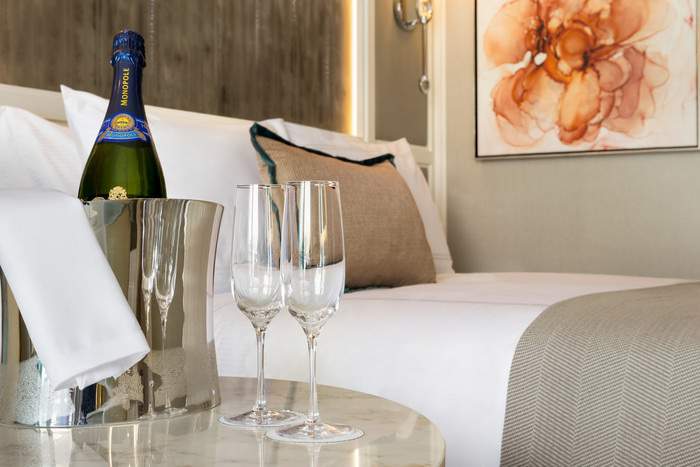 Oceania Cruises VISTA Concierge Level Stateroom.jpg